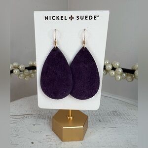 Nickel & Suede Earrings D13
